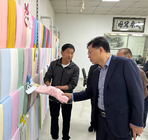 常山集團黨委書記、董事長吳寧帶隊赴趙縣調(diào)研紡織企業(yè)